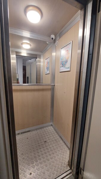 Bd. Chisinau, Apartament 4 camere, et. 5/8, bloc 1984, reabilitat 2026.