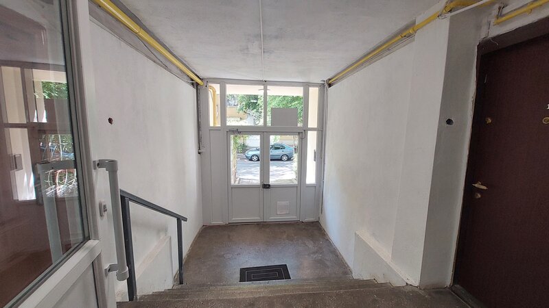 Bd. Chisinau, Apartament 4 camere, et. 5/8, bloc 1984, reabilitat 2026.